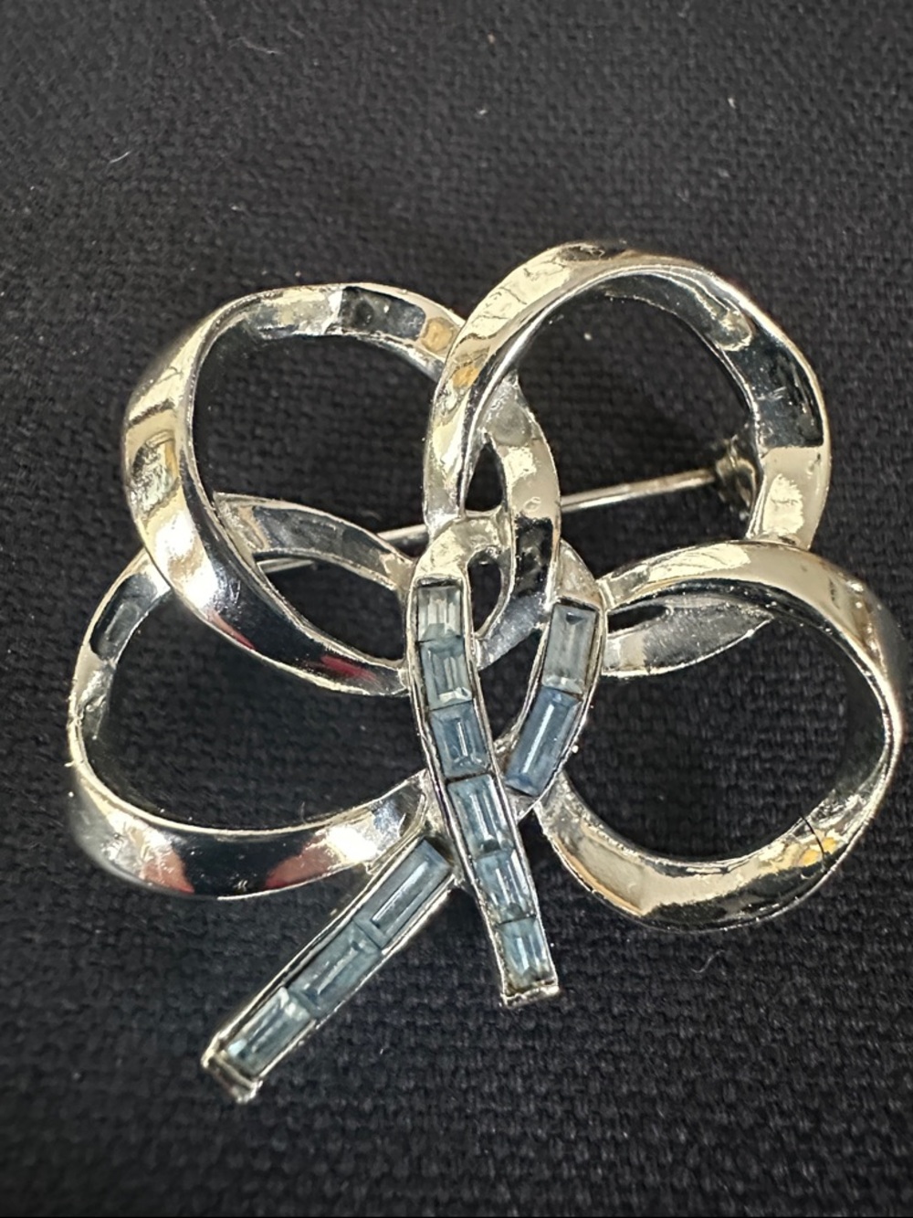 Silver-Tone Blue Baguette Ribbon Brooch - Unbranded